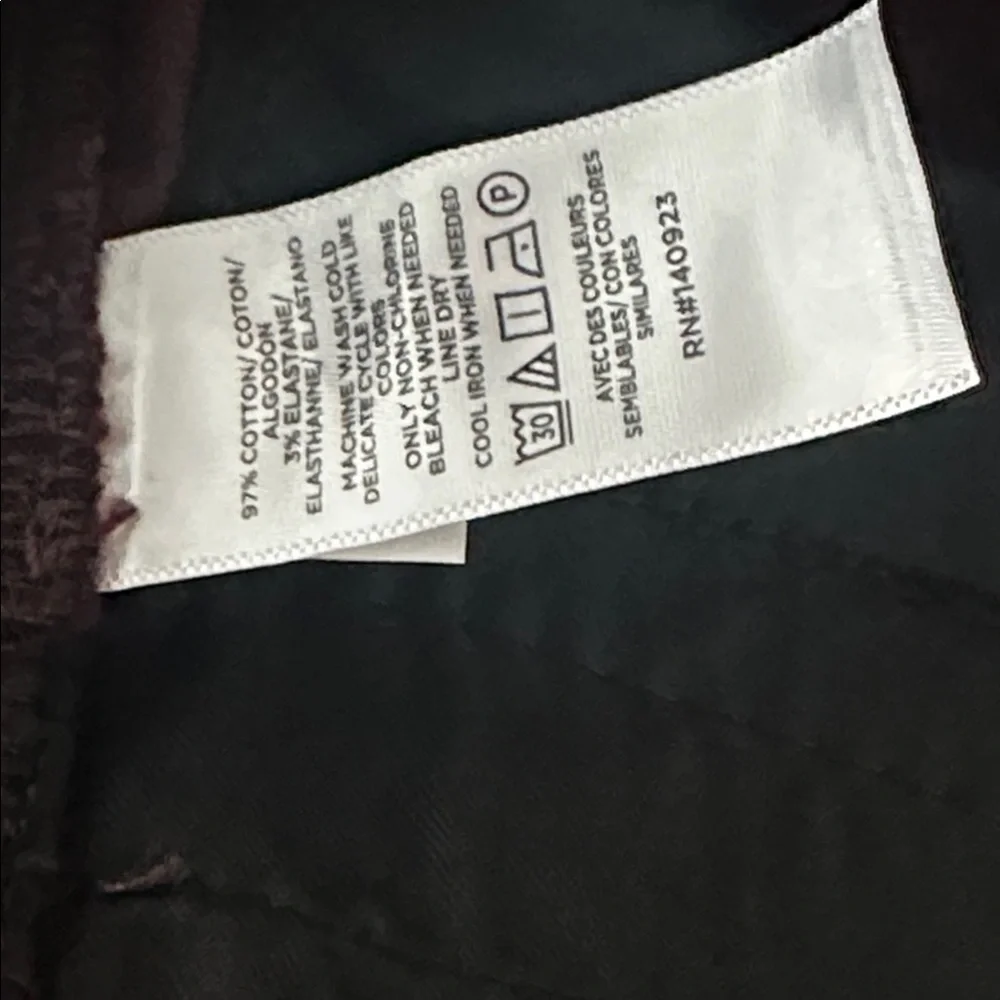 Final Sale 🔥No More Low Offers Mariner Skinny Pants in Velvet Size 27